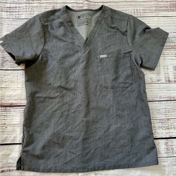 FIGS Scrub Set – Catarina Top + Joggers | Women’s Medium Graphite Gray - Picture 3 of 14